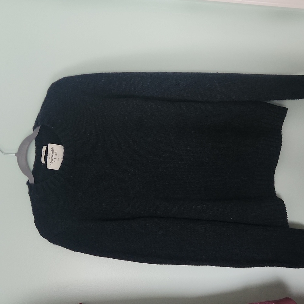 Abercrombie & Fitch men's sweater